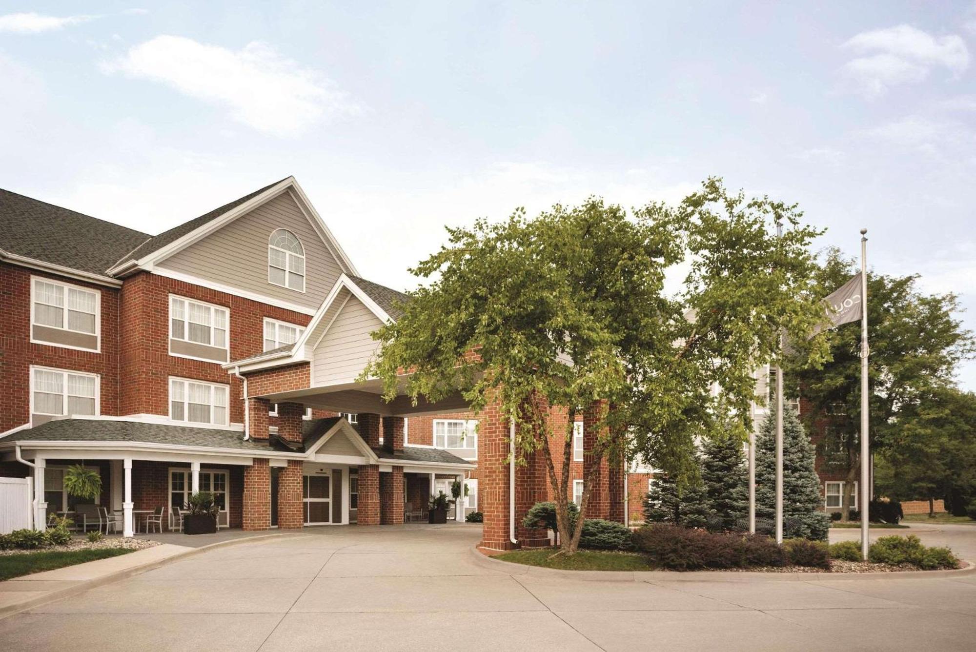 Country Inn & Suites By Radisson, Des Moines West, Ia Clive Eksteriør bilde