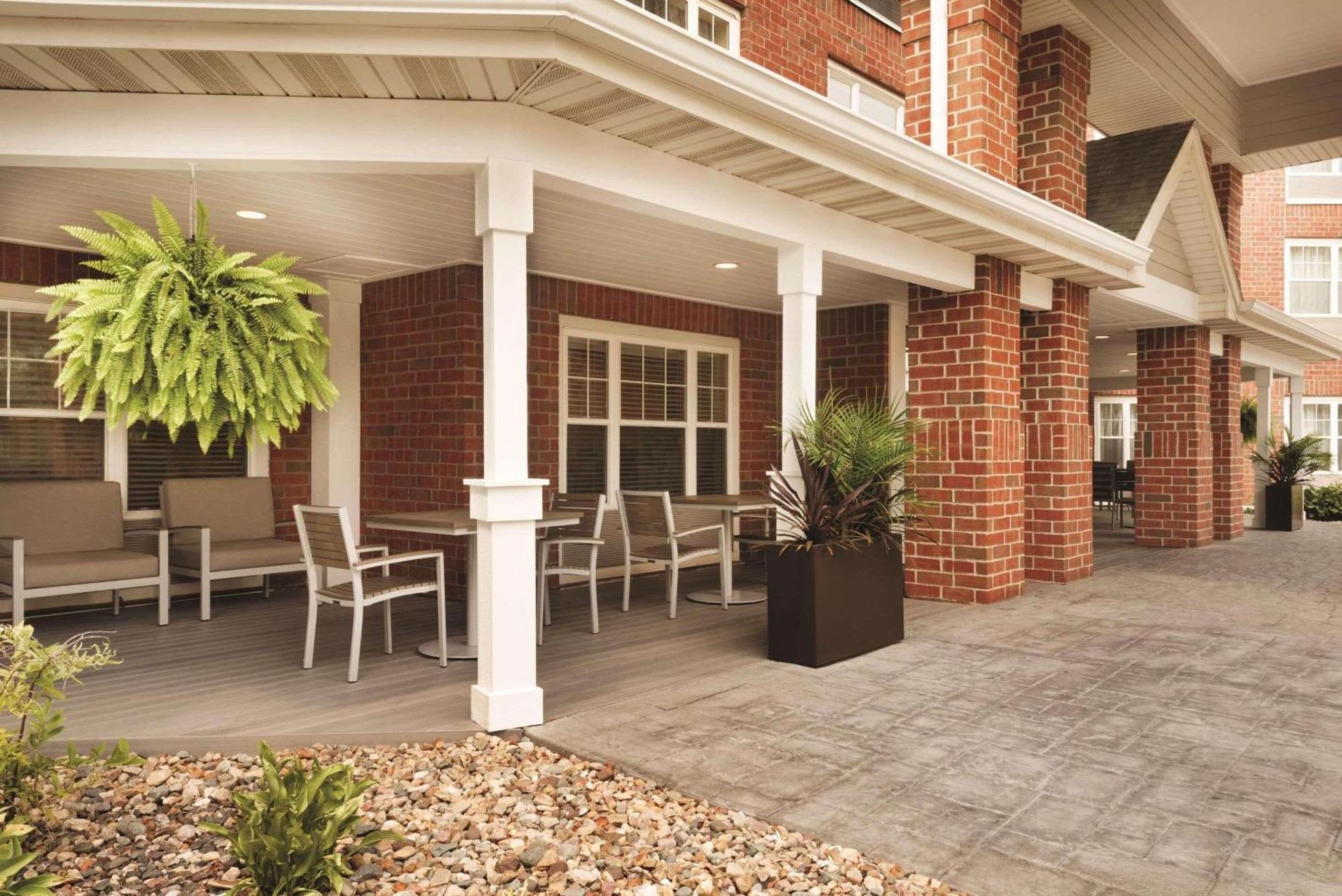 Country Inn & Suites By Radisson, Des Moines West, Ia Clive Eksteriør bilde