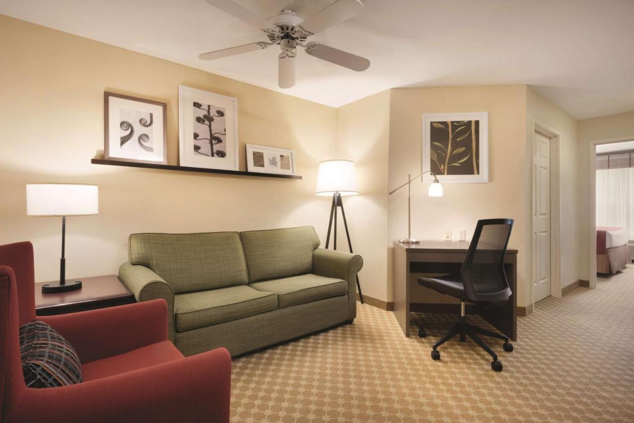 Country Inn & Suites By Radisson, Des Moines West, Ia Clive Eksteriør bilde